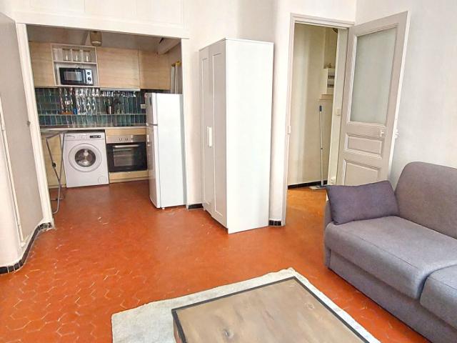 Location Marseille 13005/ Baille / Conception/ Type 1 meublé