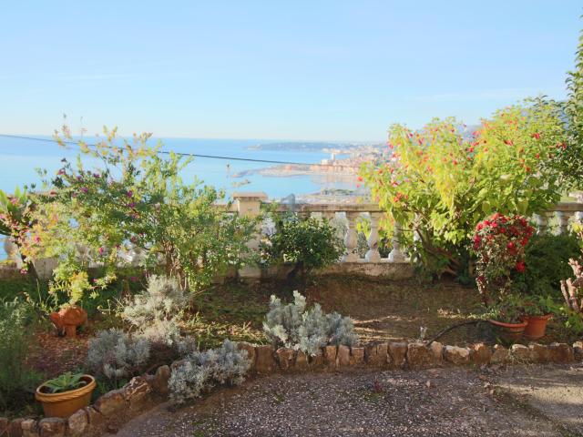 Location MENTON GARAVAN BEAU 2 PIECES DANS VILLA | AB Immobilier