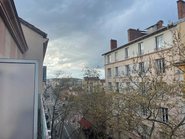 Location meuble lyon 69008 1 piece