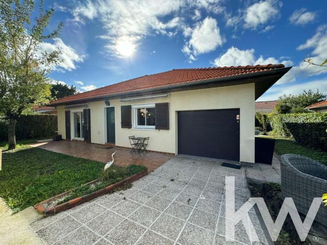 Location meublé maison T4 avec terrain et garage