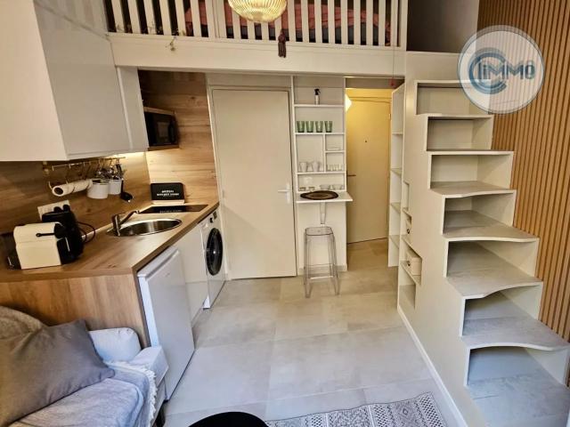 ✨ Location meublée Nice – Studio avec terrasse – République / Garibaldi ✨