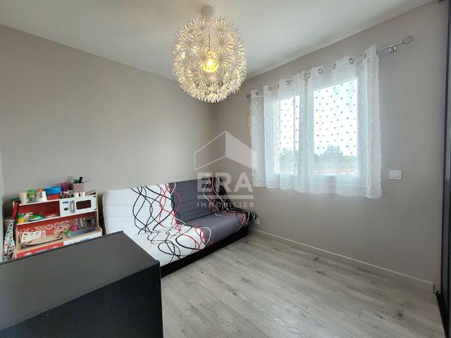 LOCATION MEUBLÉE OUILLON: Maison T4 d'environ 150 m² au calme avec jardin et piscine