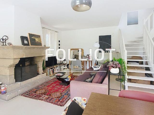 LOCATION MEUBLEE A L'ANNEE MAISON 4 PIECES 116 M2