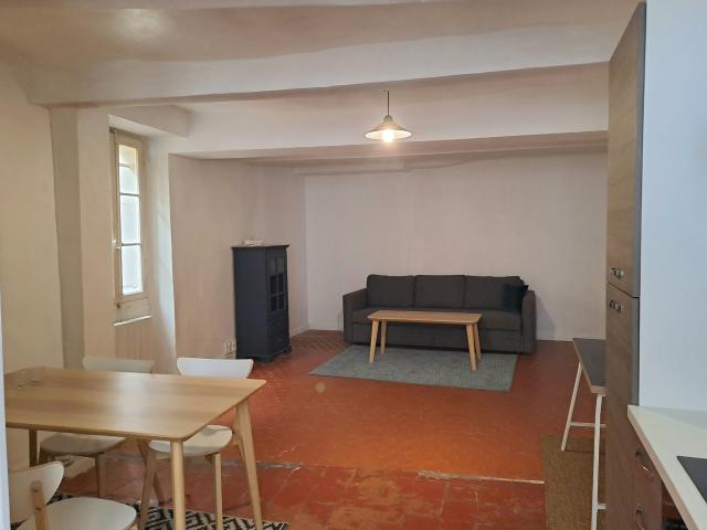 Location meublée appartement T3 de 49m2