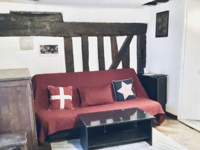 Location meublée appartement 2 pièces 27 m² Paris