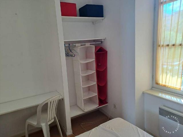 Location meublée appartement 2 pièces 35 m² Lyon 9