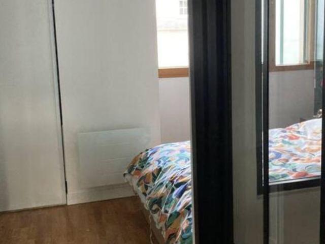 Location meublée appartement 2 pièces 54 m² Paris