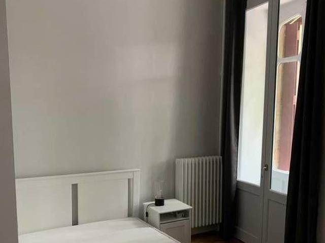 Location meublée beau 2 pièces 42m² à Toulouse