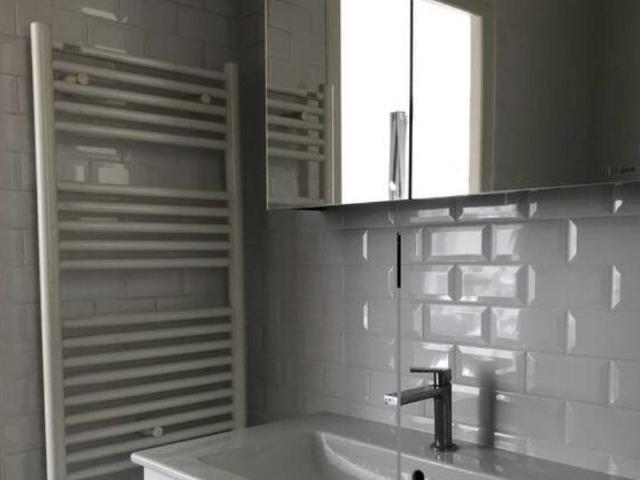 Location meublée studio 40 m² Paris 7E