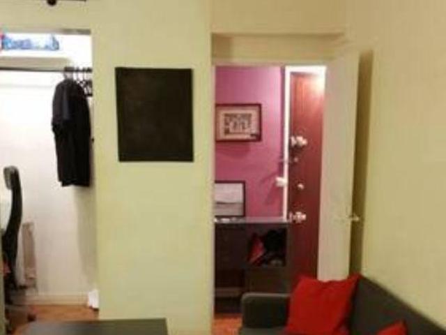 Location meublée studio 29 m² Clamart 92140