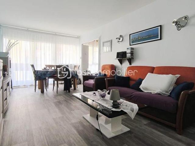 – LOCATION MEUBLÉE T3 MEUBLÉ – 68 m² – BALCON – PARKING – CAVE