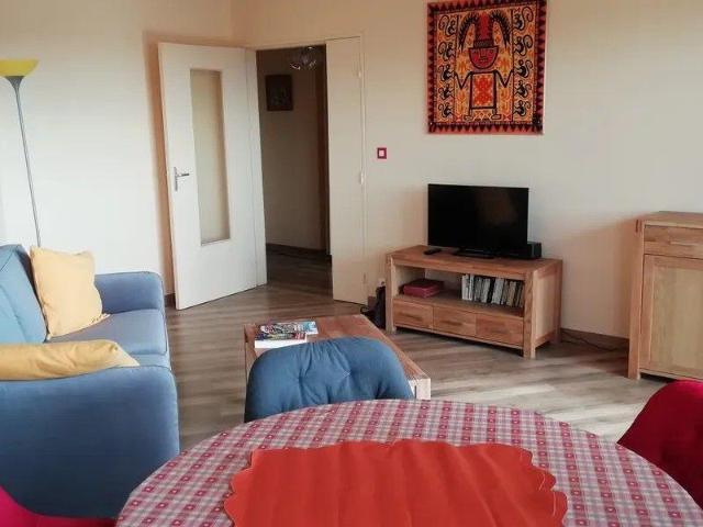 Location meublée 2P 59m² Canal Saint Martin