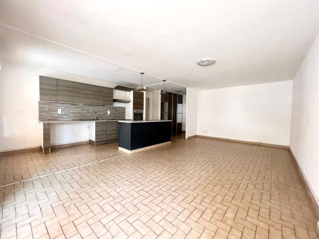 Location NIMES LES MARRONNIERS T3 AVEC TERRASSE, CLIMATISATION ET PARKING | Tourdiat Immobilier