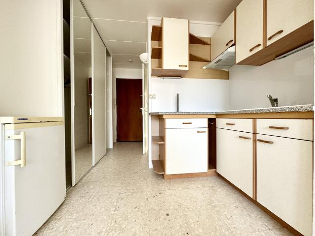 Location NIMES MONTAURY / LYCEE ALBERT CAMUS STUDIO MEUBLE | Tourdiat Immobilier