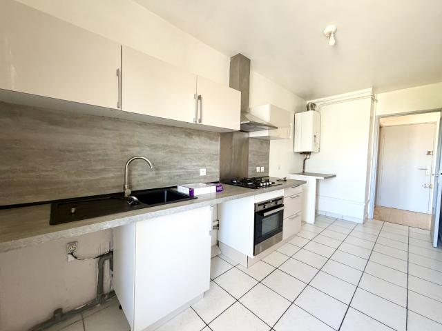 Location NIMES / PUECH DU TEIL T3 avec TERRASSE et BALCON | Tourdiat Immobilier