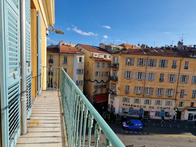 Location Nice Garibaldi 3 pièces 97m2 lumineux à deux pas de la coulée verte | AA Gestion