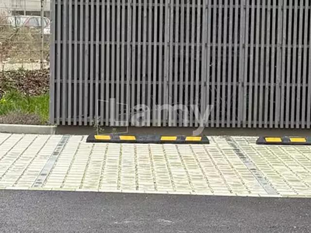 location parking, 14.0 m²