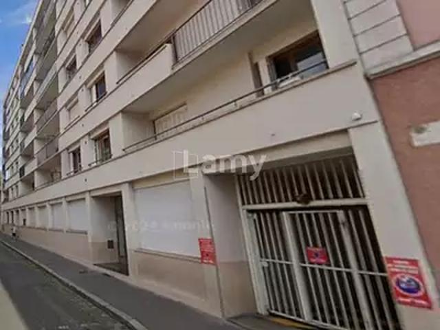 location parking, 10.0 m²