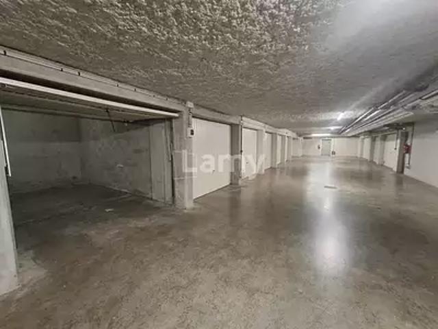 location parking, 12.0 m²