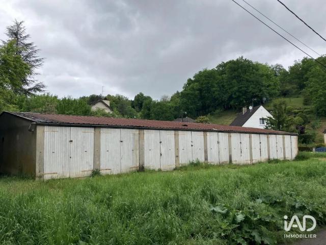 Location Parking/garage/box 17 m²