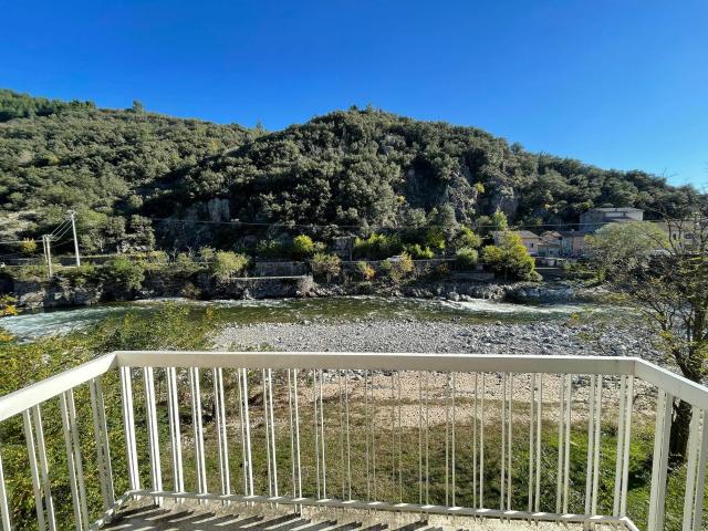 Location PONT DE LABEAUME Appartement 3 pièces | Agence Delas