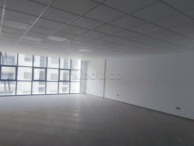 Location plateau bureau 80m² à roche noir à Casabl