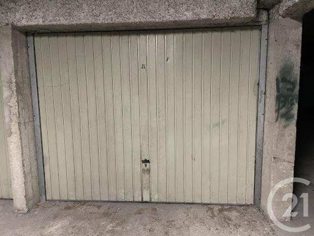 Location Place de parking Lorient