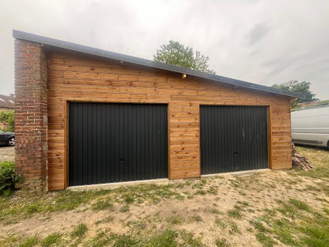 Location Place de parking 0 m2 Abondant