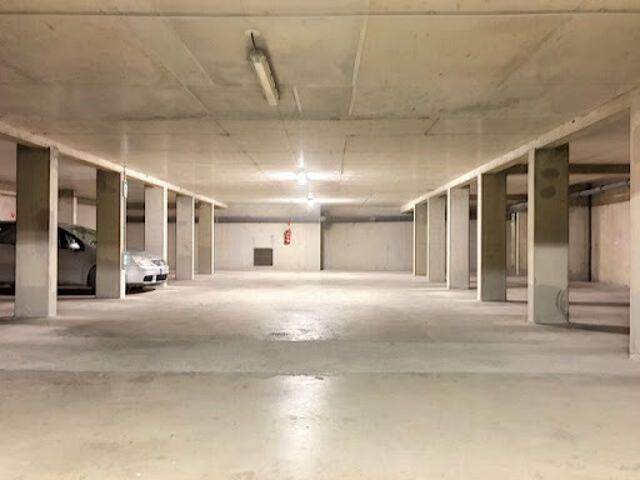 Location Place de parking 0 m2 Aix en Provence