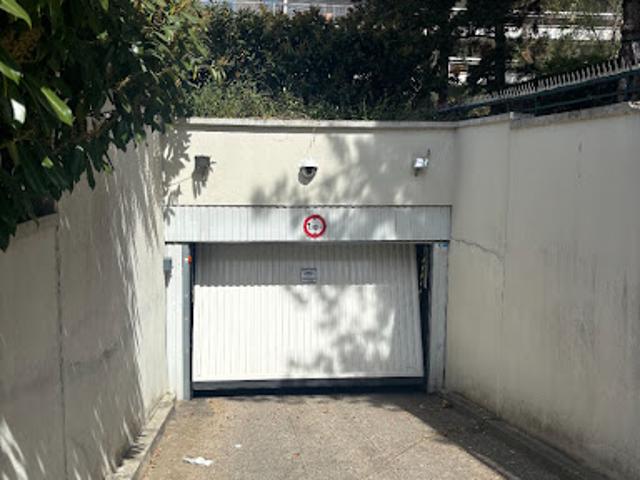Location Place de parking 0 m2 Boulogne Billancourt