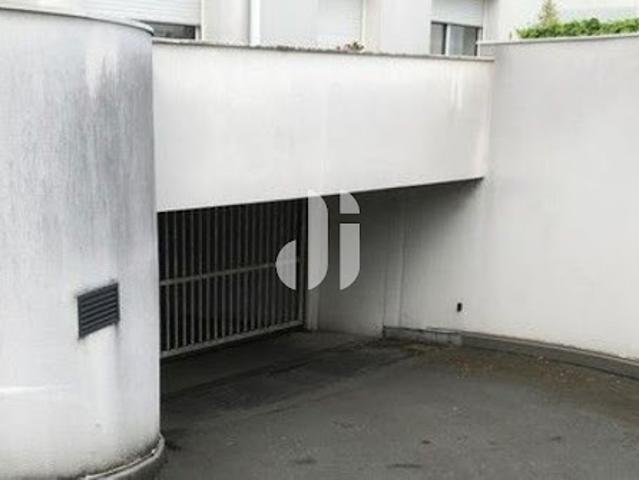 Location Place de parking 0 m2 Bordeaux