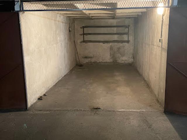 Location Place de parking 0 m2 Orleans