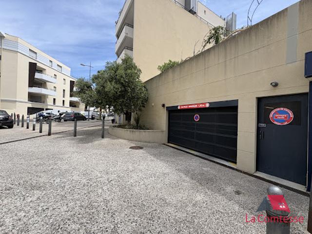 Location Place de parking 0 m2 La Ciotat
