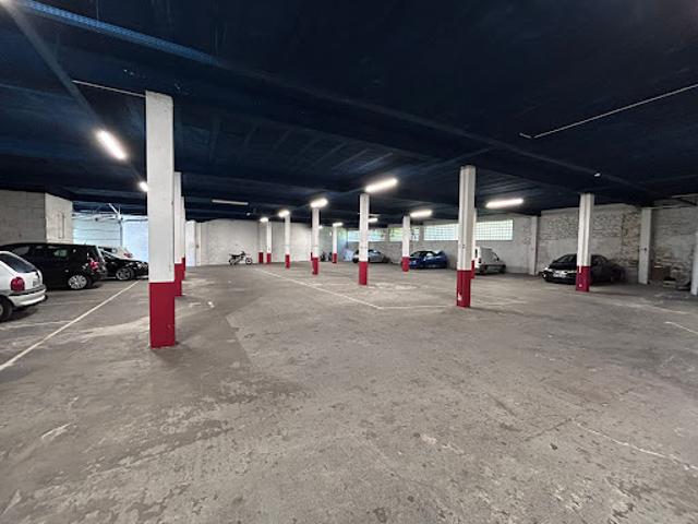 Location Place de parking 0 m2 Souillac