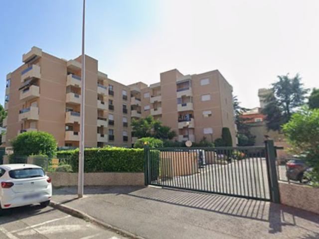 Location Place de parking 0 m2 Saint Laurent du Var