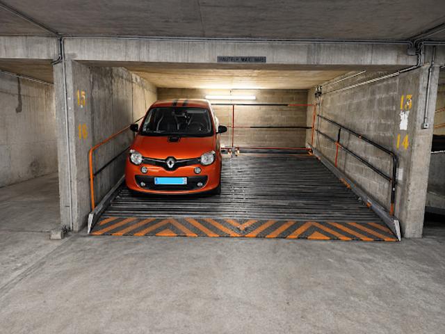 Location Place de parking 0 m2 Paris 12ème