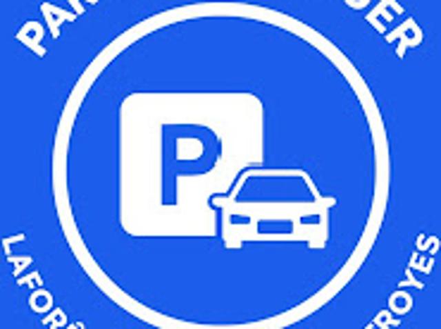 Location Place de parking 0 m2 Reims