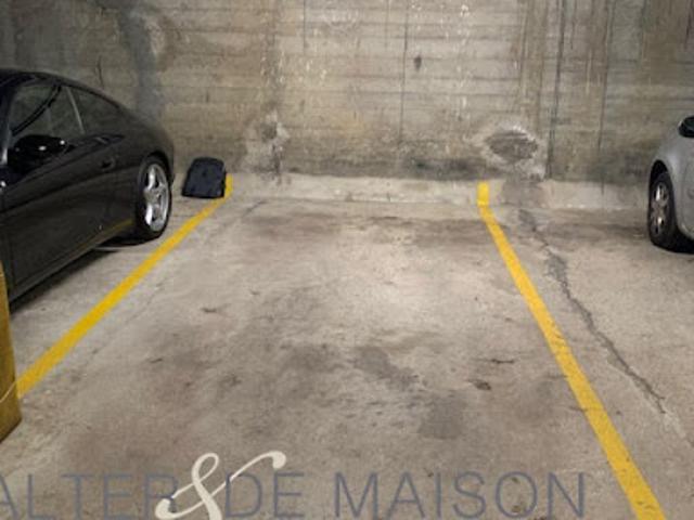 Location Place de parking 0 m2 Versailles
