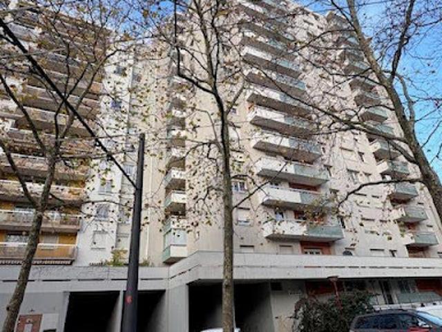 Location Place de parking 0 m2 Villeurbanne