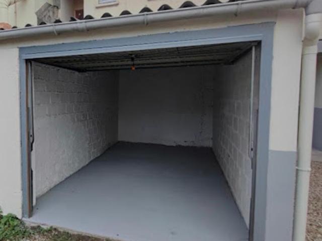 Location Place de parking 15 m2 Champigny sur Marne