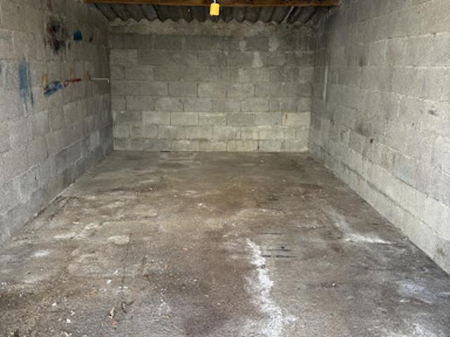 Location Place de parking 15 m2 Saint Jean de Bournay