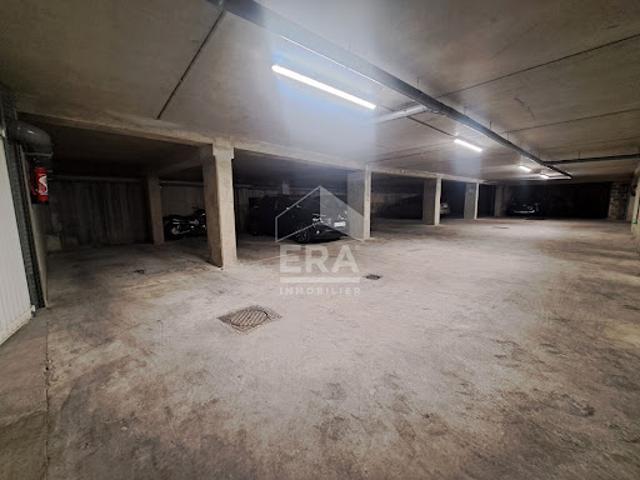 Location Place de parking 16 m2 Metz