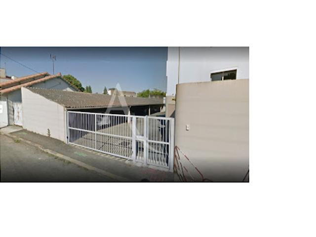 Location Place de parking 16.5 m2 Challans