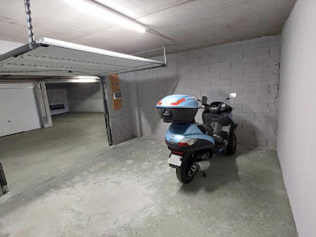 Location Place de parking 19 m2 Le Cannet