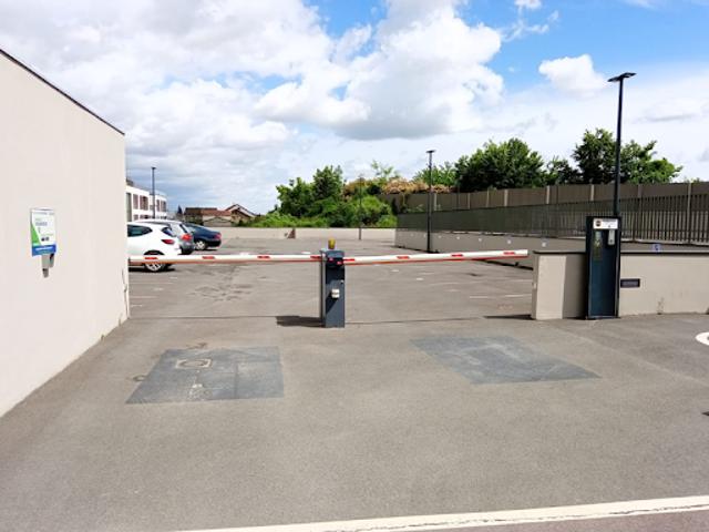 Location Place de parking 12 m2 Chatenay malabry