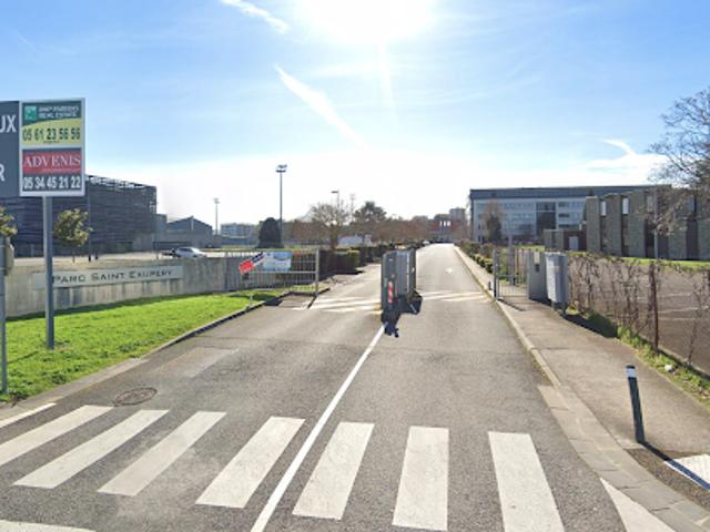 Location Place de parking 12 m2 Colomiers