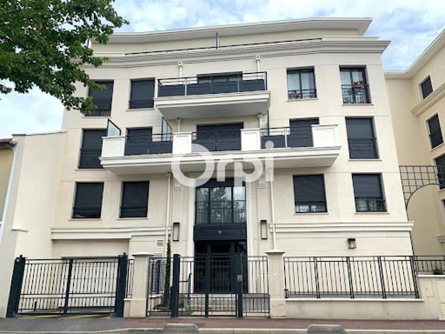 Location Place de parking 12 m2 La Varenne Saint Hilaire