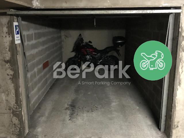 Location Place de parking 12 m2 Villeurbanne