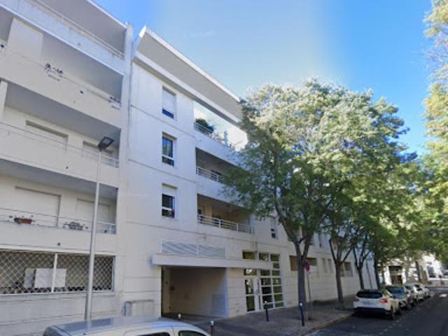 Location Place de parking 12.4 m2 Montpellier