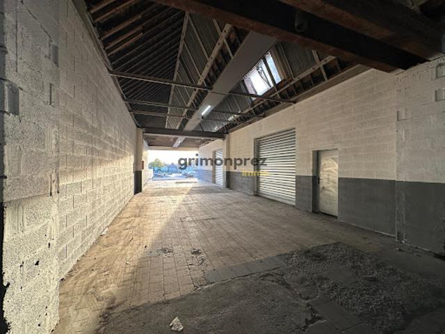 Location Place de parking 51 m2 Wattrelos